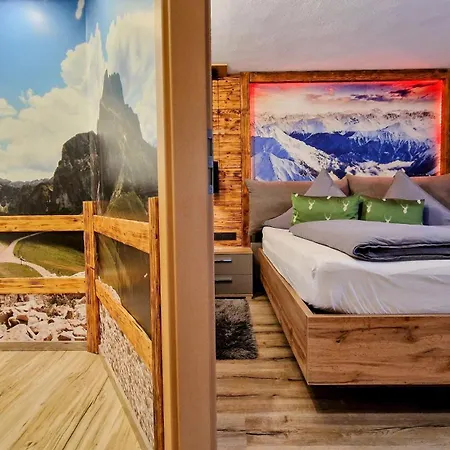 Wolf - Zentral In Mit Panorama-alpenblick Und Ruhiger Lage Lägenhet Pfronten