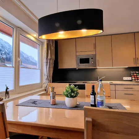 Wolf Apartment Pfronten