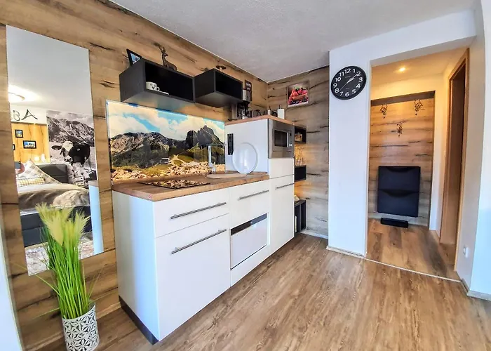 Apartment Wolf - Zentral In Mit Panorama-alpenblick Und Ruhiger Lage *